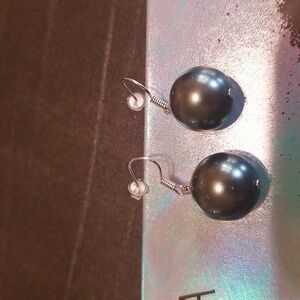 Vintage Black Ball Earrings